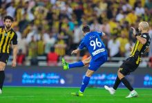 صورة الهلال يسحق الاتحاد بثلاثية ويشعل الصراع على لقب الدوري السعودي