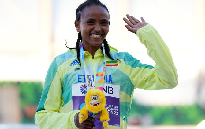 ذهبية-سباق-5-ألاف-م-للإثيوبية-تسيغاي